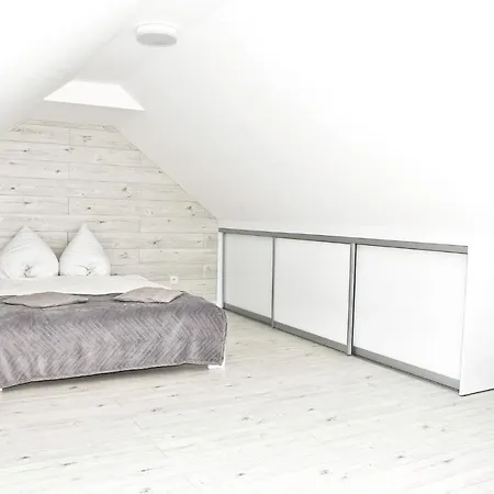 W Chmurach - Apartamentuj *